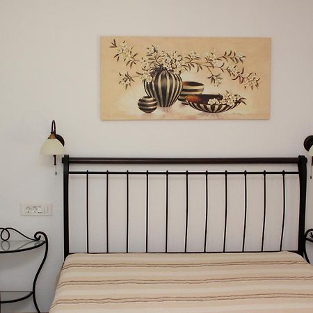 Apartments Vila Oksana Mimice Szoba fotó