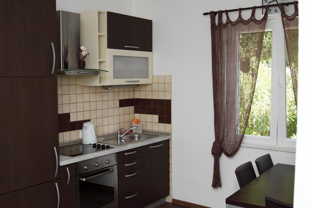 Apartments Vila Oksana Mimice Kültér fotó
