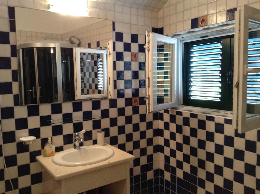 Apartments Vila Oksana Mimice Kültér fotó